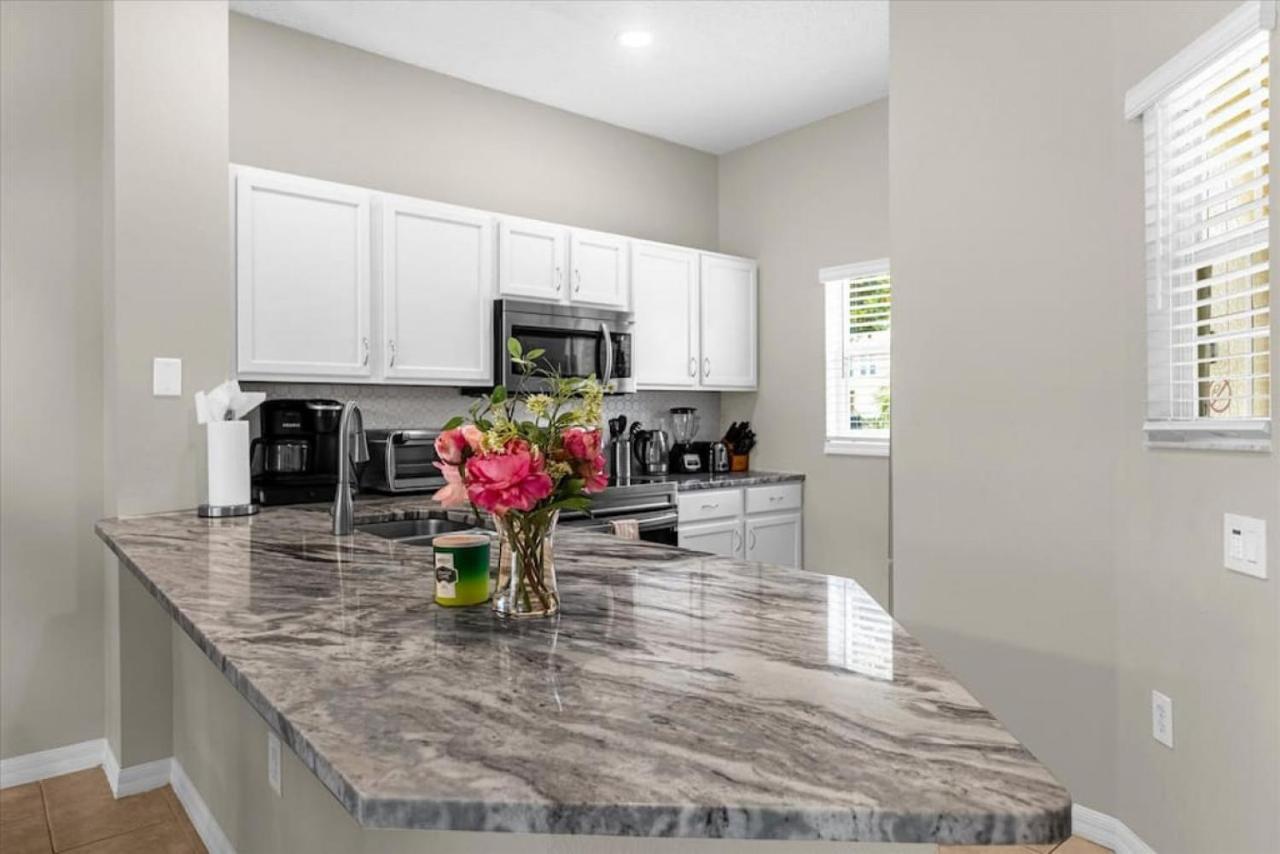 Emerald Island Resort 3 Bedroom Near Disney Kissimmee Eksteriør billede